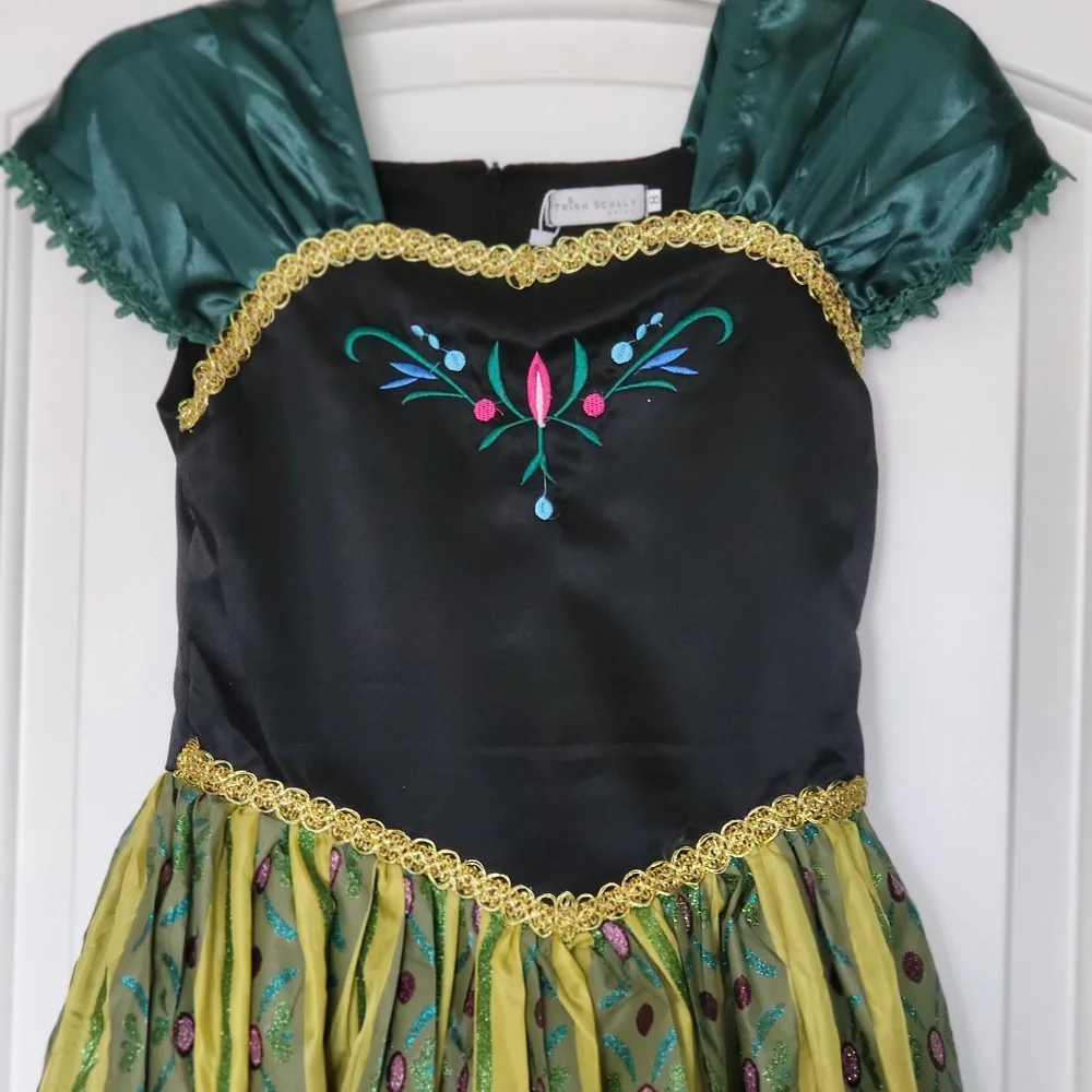 ♥️NWT♥️ TRISH SCULLY PLATINUM COLLECTION GIRLS COSTUME - Picture 12 of 13